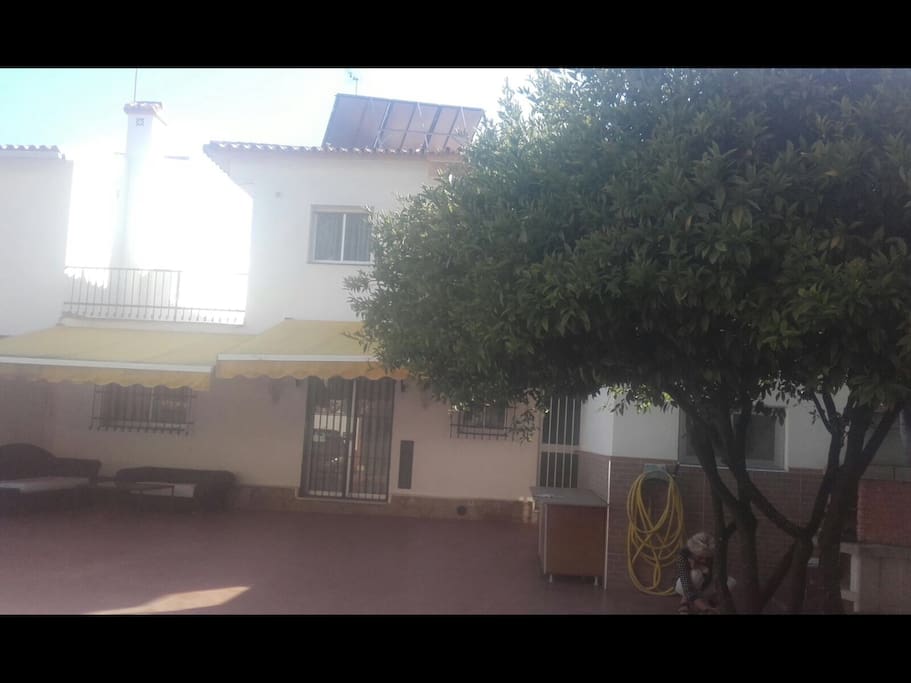 Patio/garaje delantero