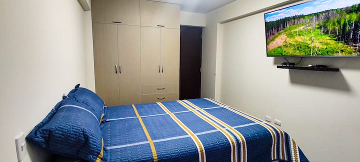 Диван со двоен кревет (т.е. палима 1 плоштад под него, дополнително)