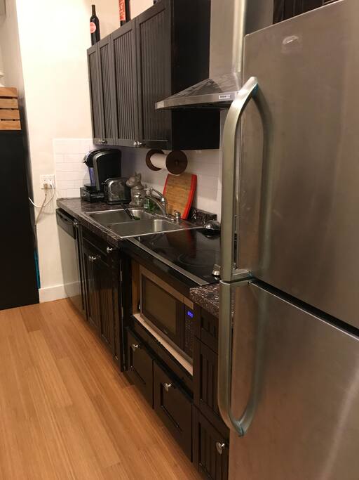 Shared, fully stocked kitchen