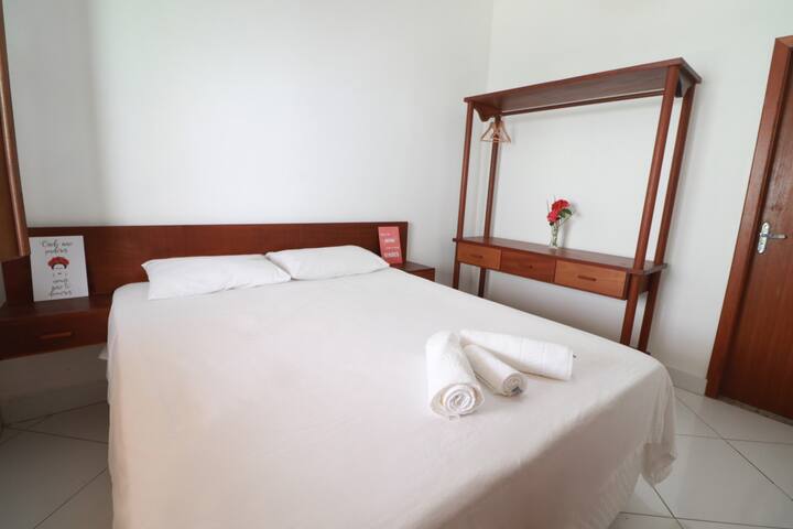 Suíte 3 com Cozinha no Centro do Arraial