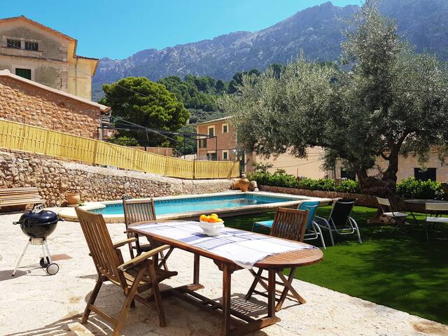 Can Pera Villa House TI183