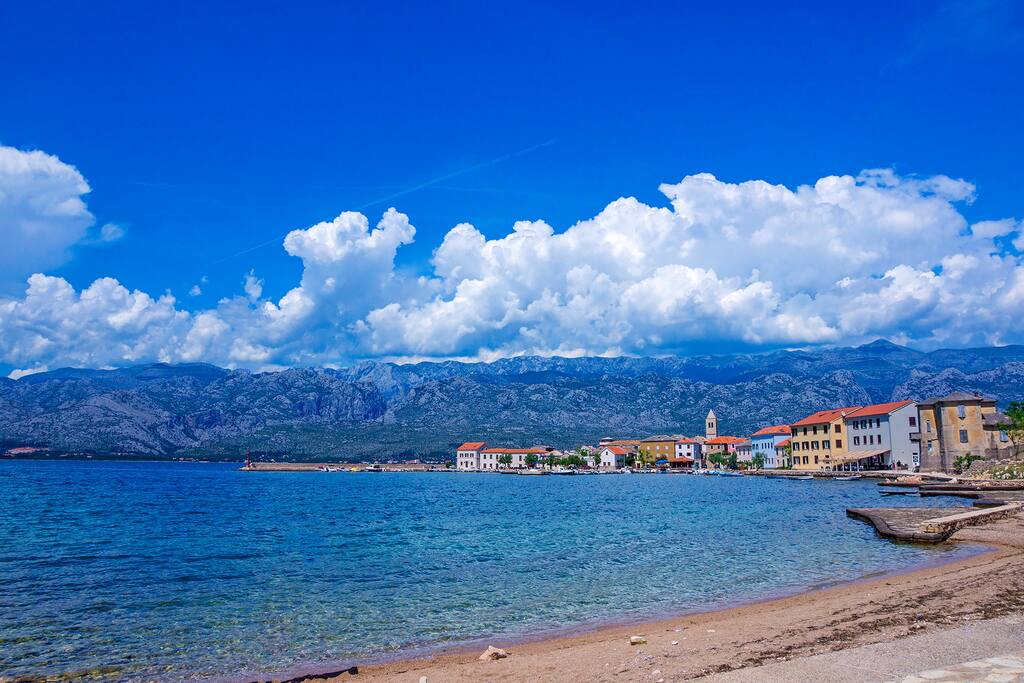 Vinjerac main beach