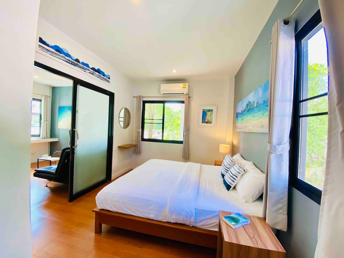 Спалня 1 голямо двойно легло, климатик.