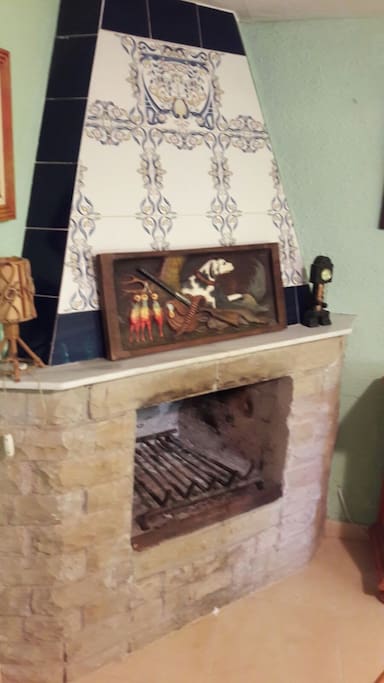 CHIMENEA INTERIOR