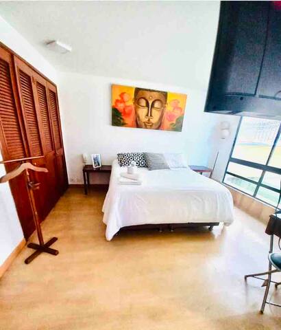 The Houzzz Team managed Airbnb listing 2
