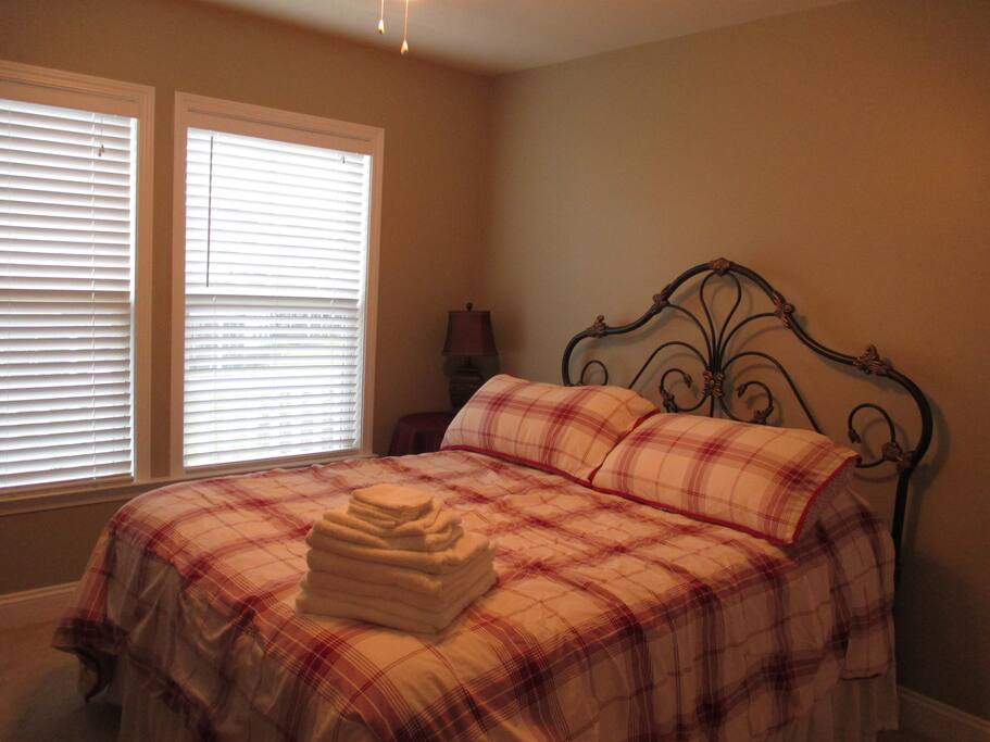 Bedroom 3 queen bed closet dresser tv