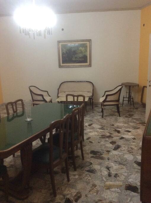 Salone
