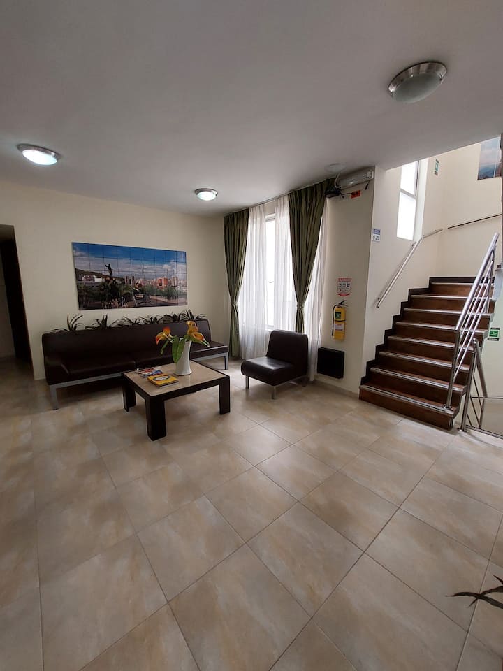 303 • Habitación Vista Rio • Espaciosa • Ubicación - Cali