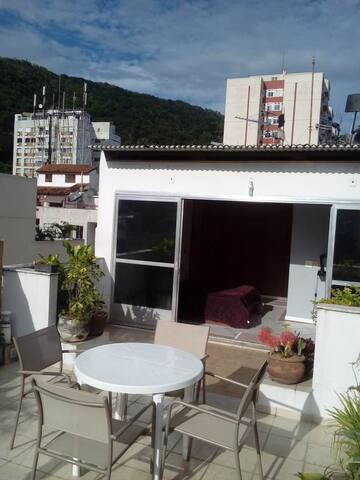 Alugo Cobertura com piscina – em copa gallery image 5