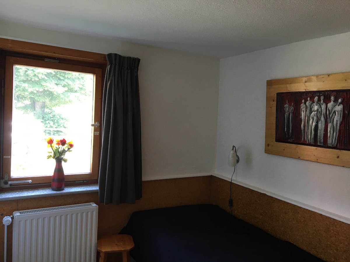 双床房旁边的房间