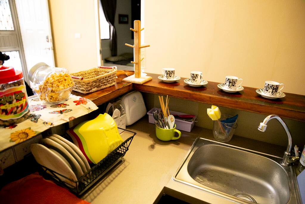 Tainan Stay 108 Clean basic daily Necessities 安平秘境 己準備基本乾淨的日常用品