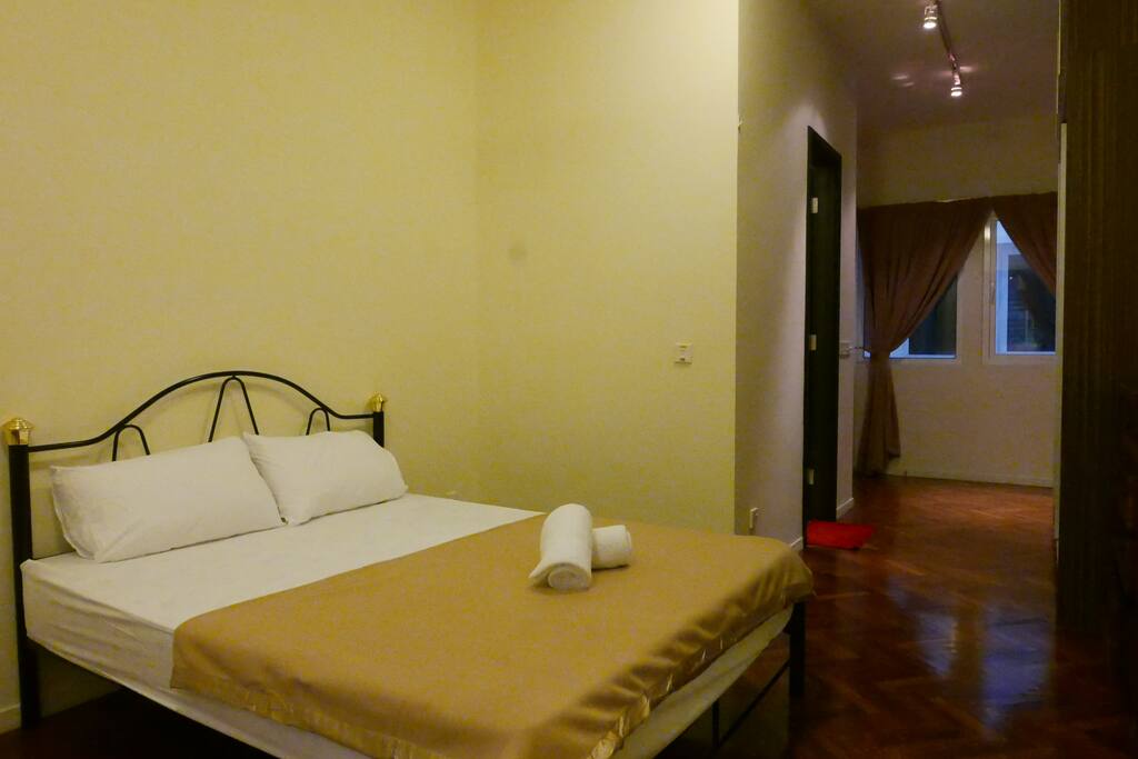 Clean bed and towels