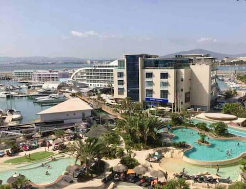 Ocean Village 2 bed 2 bath luxury Apartment