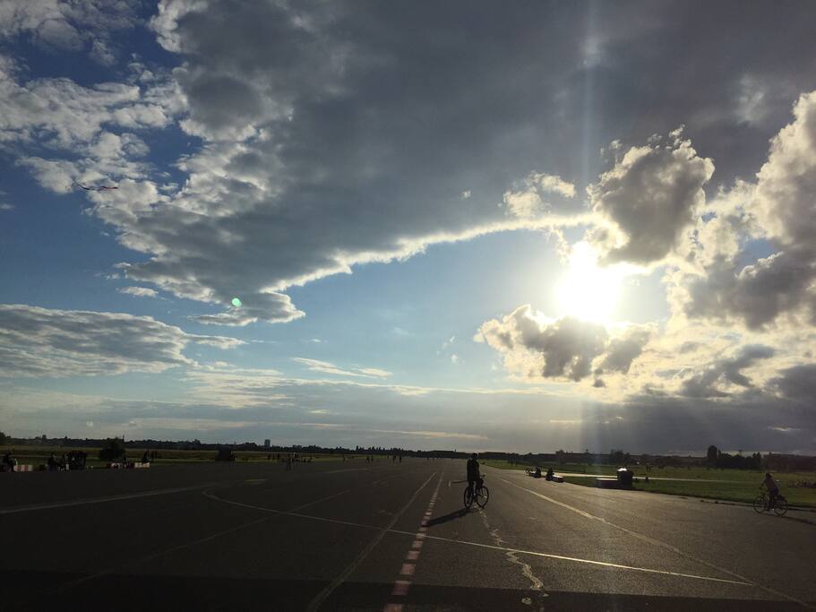 Tempelhofer Feld