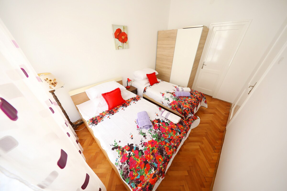 dhomë gjumi - dhomë gjumi