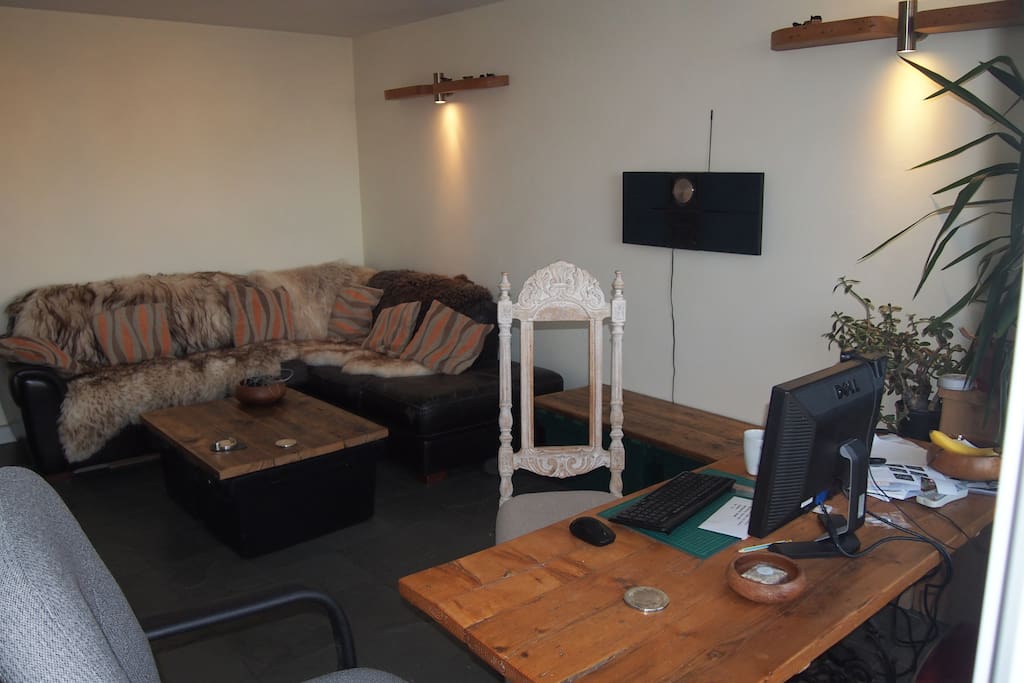 Sitting Room to Rear
05.05.16