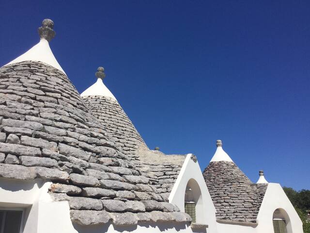 Beautiful “trulli” house in the south of Italy gallery image 3