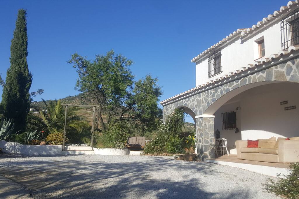 1 vd 3 privé terrassen