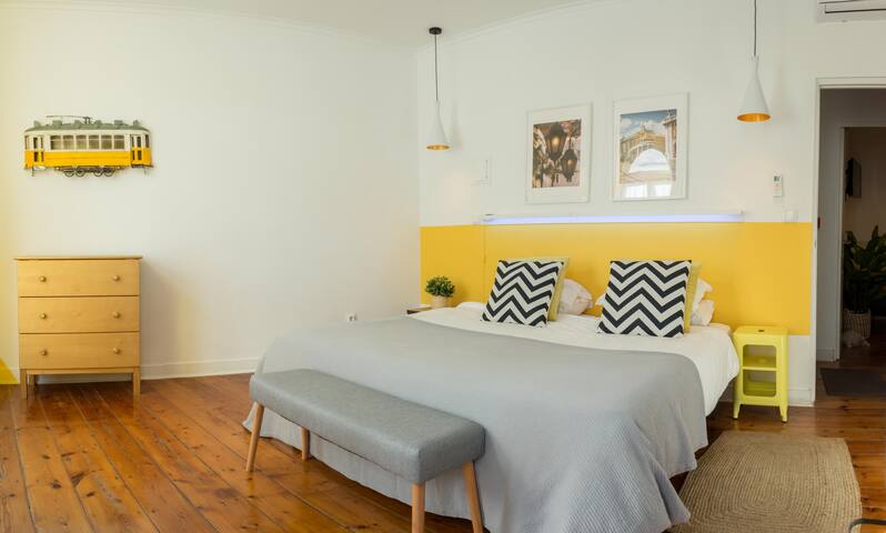 Unit for 28 people(14rooms&14batrhooms) gallery image 2