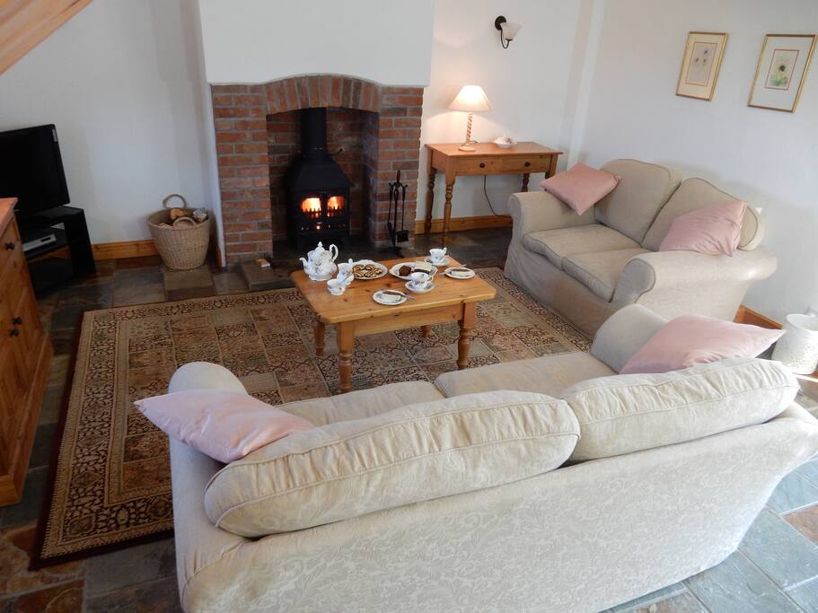 The Lounge in Clematis