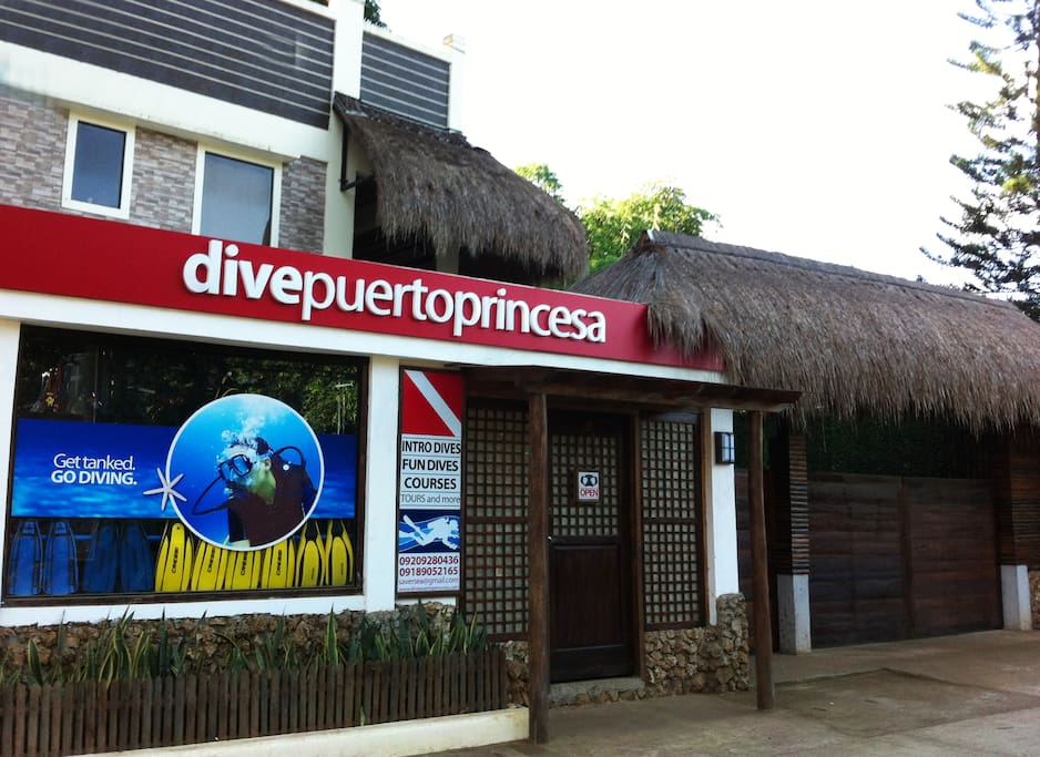 If you wish to go scuba diving, our dive shop is just a knock away!