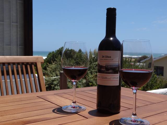 Fully furnished house in “Old” Kom gallery image 4