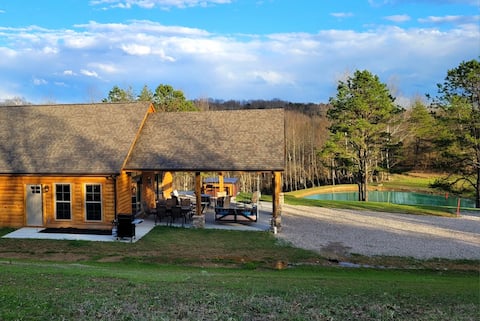 Hocking Luxury, HotTub, Sauna, Pond, Wi-Fi