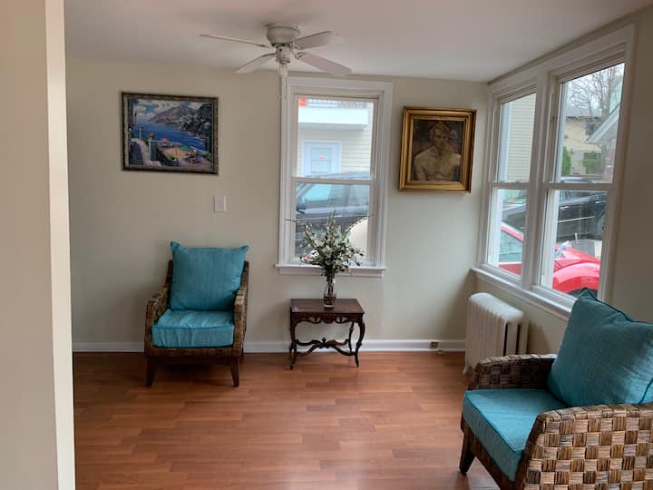 Home away from homenext to MetLife stadium Houses for Rent in