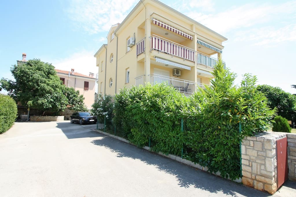 Apartment Ninic in Veli Maj