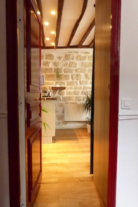 Venez à l'intérieur / Come inside
