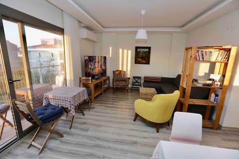 Top performing Airbnb: Charming Sea View in Seferihisar