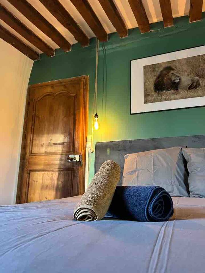 საძინებელი 1