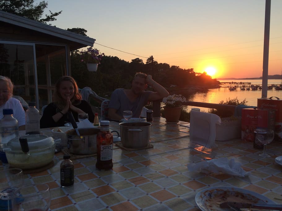 Solnedgång från altanen