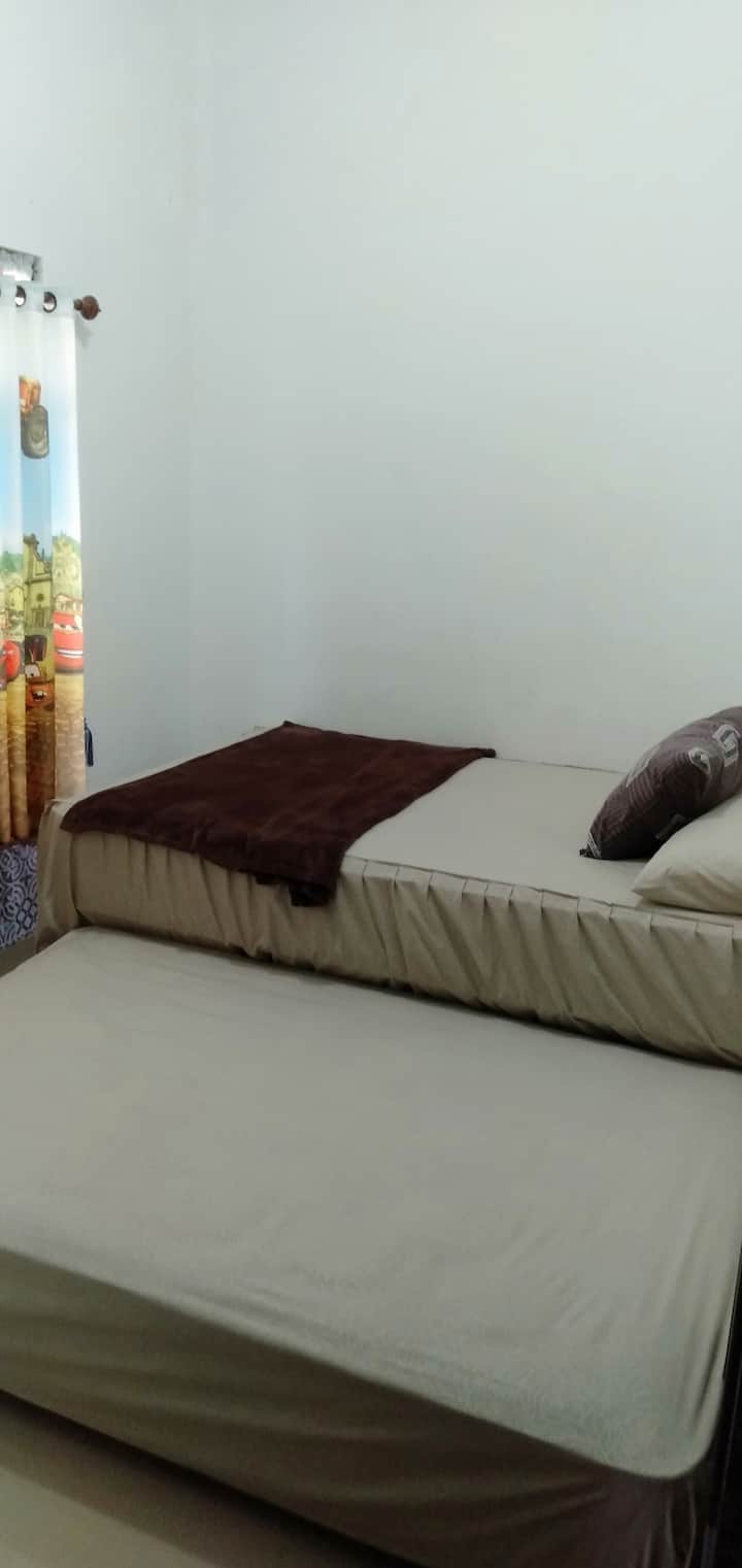 საძინებელი 2