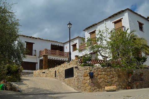 Balcón de Válor - Country house No. 7 in La Alpujarra