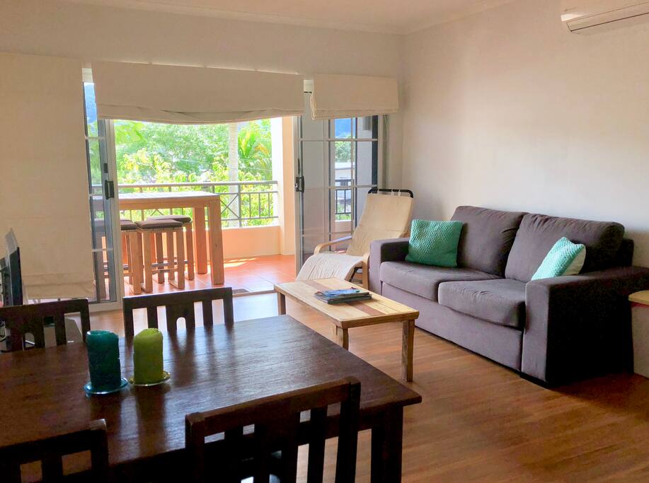 Living and dining area