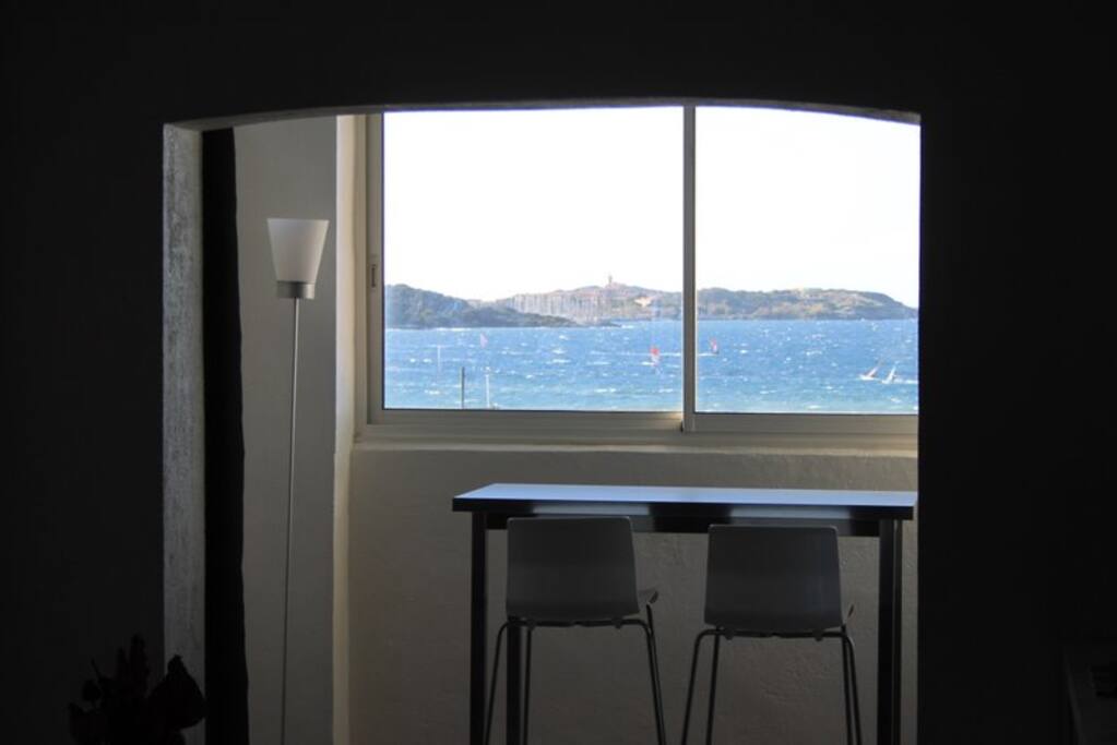 la terrasse fermée avec vue mer