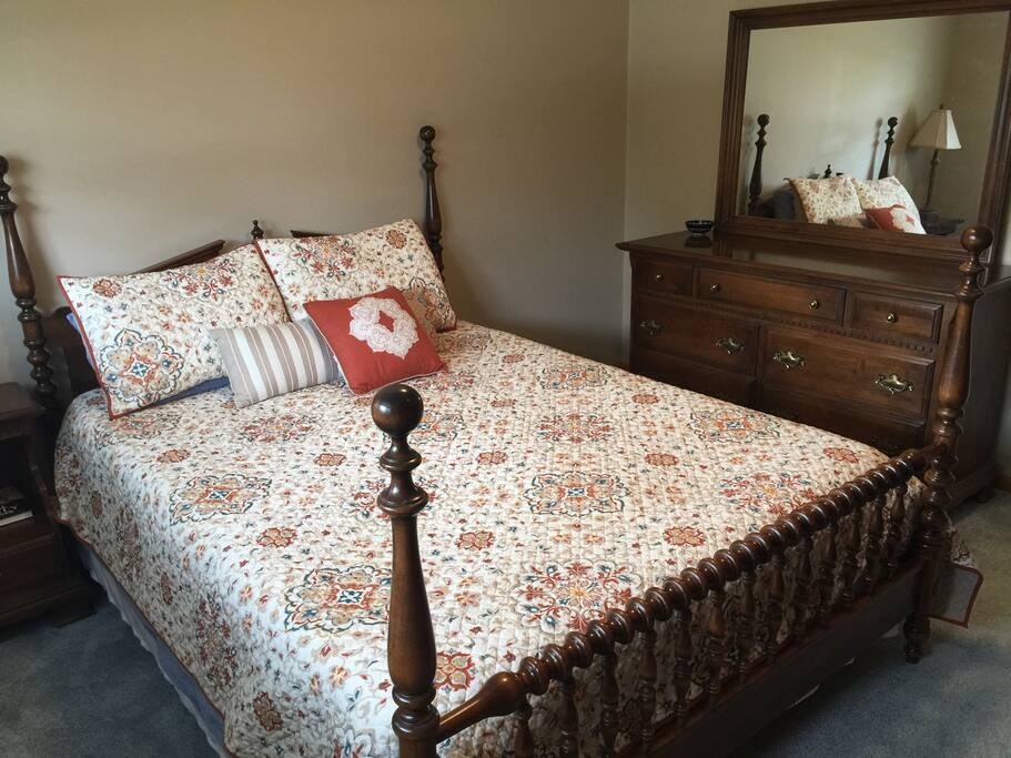 queen bed