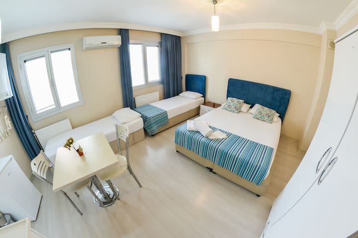 NİCE APARTMENT FOR FAMILY OR  GROUPS IN İZMİR