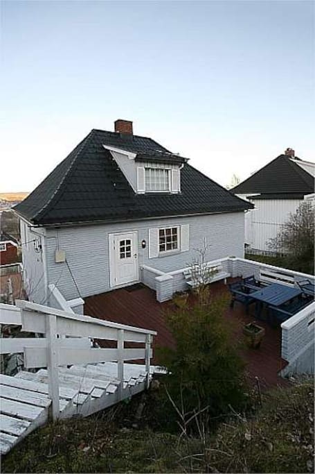 The terrace and the main entrance