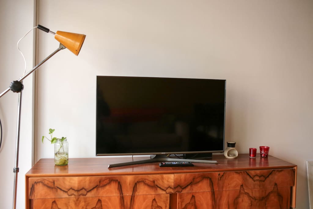 LED TV 32"