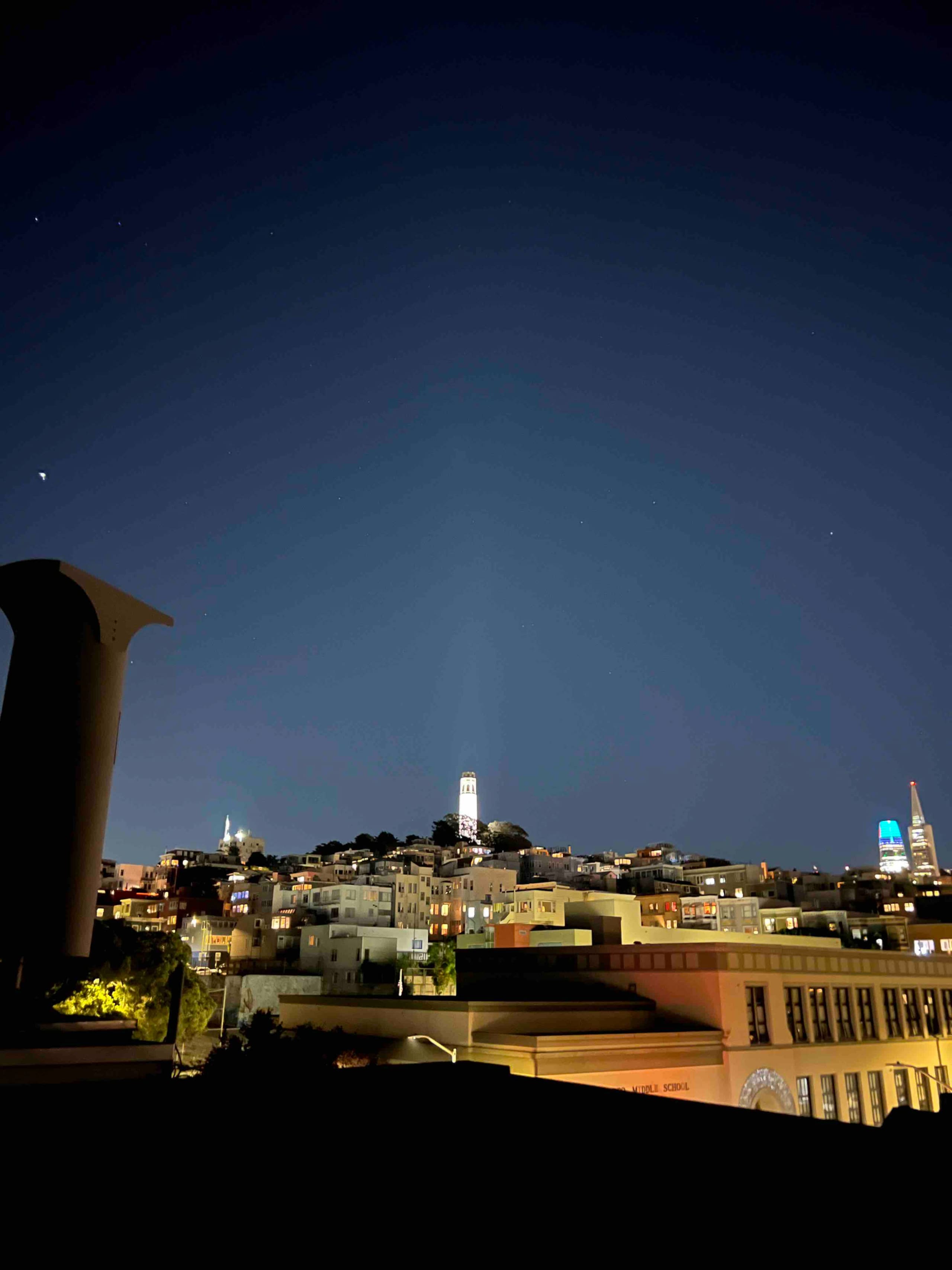 Condo in San Francisco · ★4.96 · 3 bedrooms · 3 beds · 2 baths - Image 38