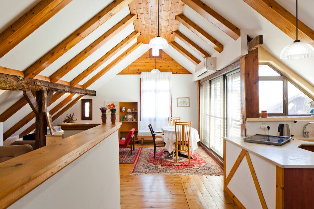 DoveNest Loft with balcony