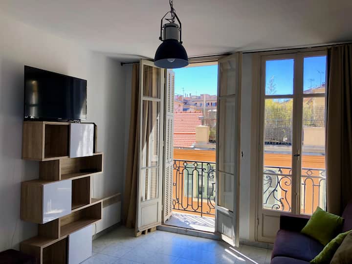 Plein Cœur De Ville- Grand Studio  Indépendant - Villefranche-sur-Mer
