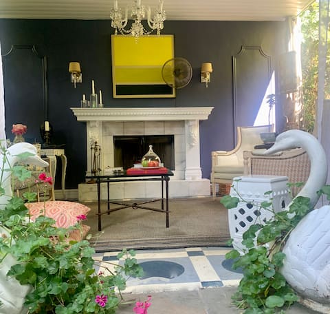 HOLLYWOOD / HIGHLAND AVENUE GUEST HOUSE