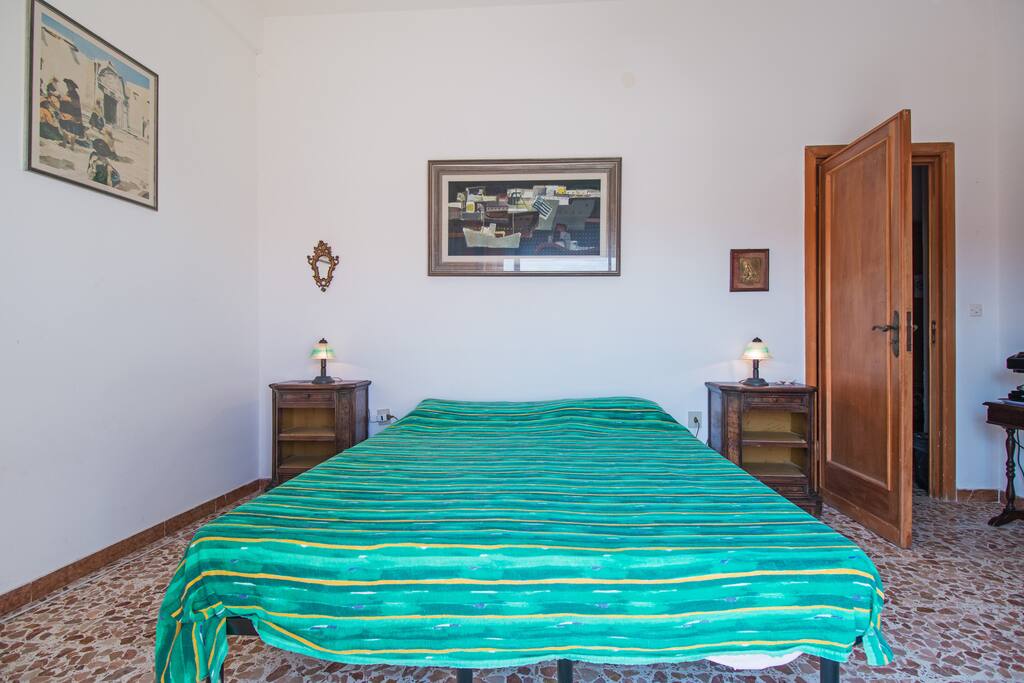 Soluzione letto matrimoniale.
The double bed.