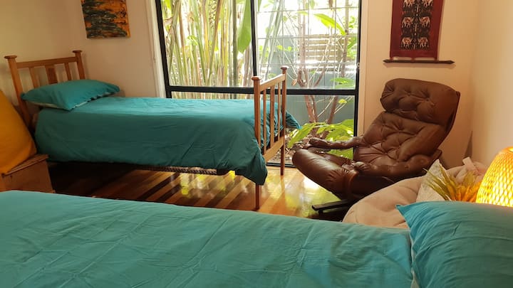 Bedroom 4 - two singles