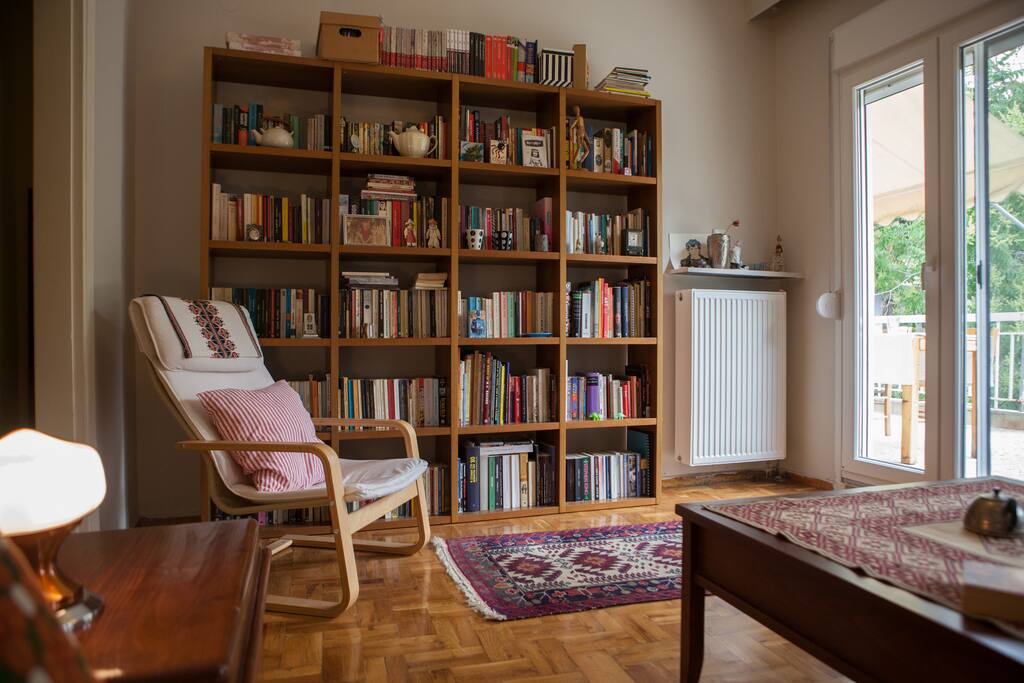 A cosy place for reading & relaxing