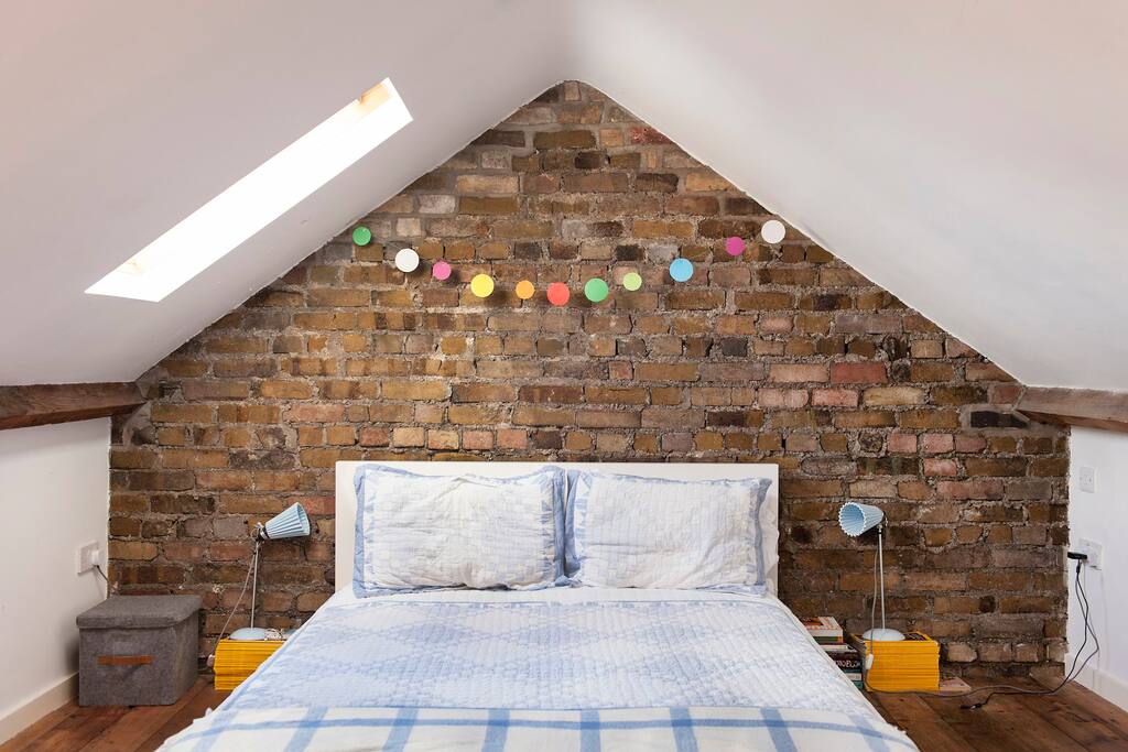 Upstairs bedroom