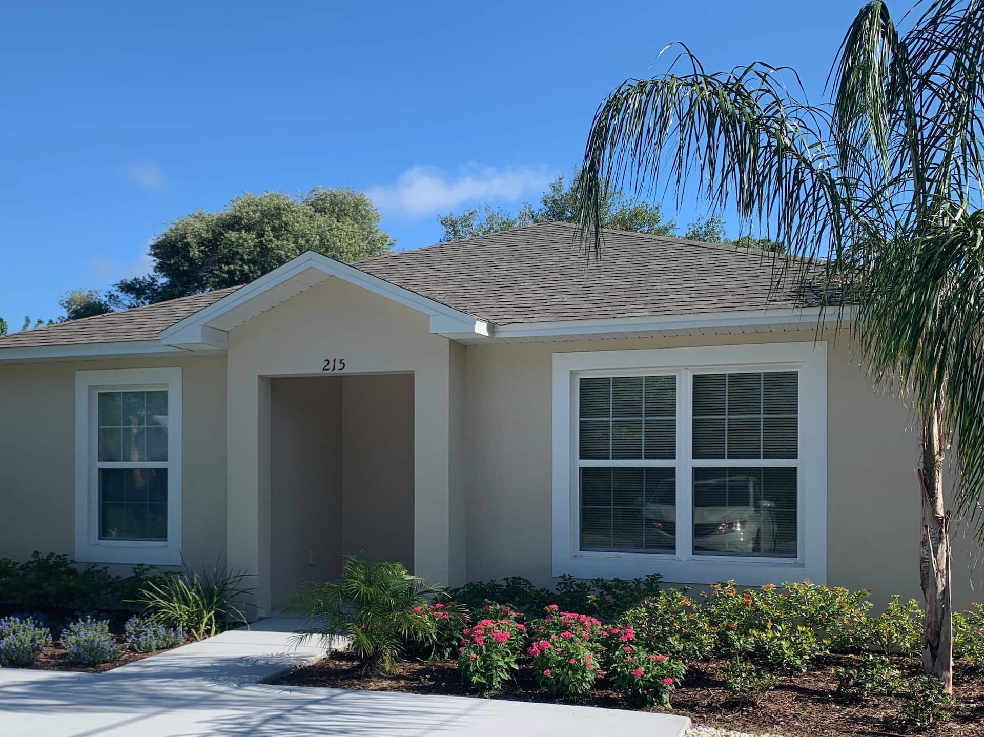 Spacious 3 Bed, 2 Bath Home Near Legoland — photo 2